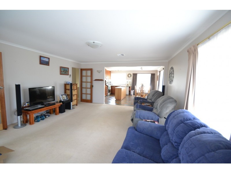 17 Charlton Street, Norwood TAS 7250