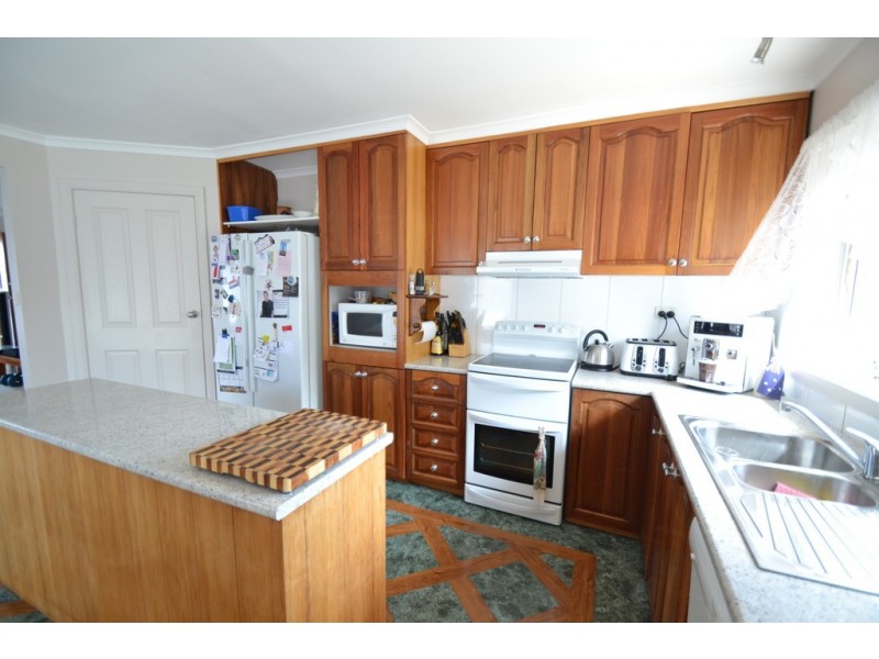 17 Charlton Street, Norwood TAS 7250