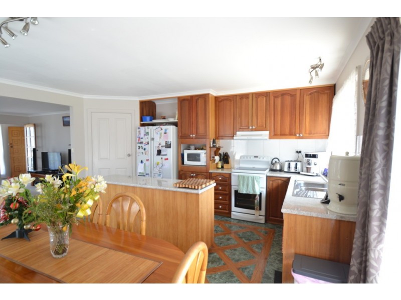 17 Charlton Street, Norwood TAS 7250