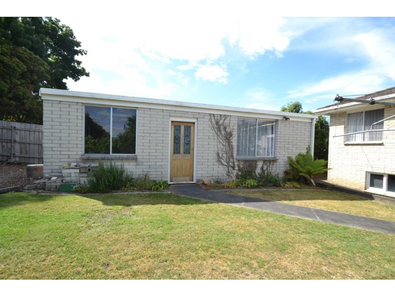 17 Charlton Street, Norwood TAS 7250