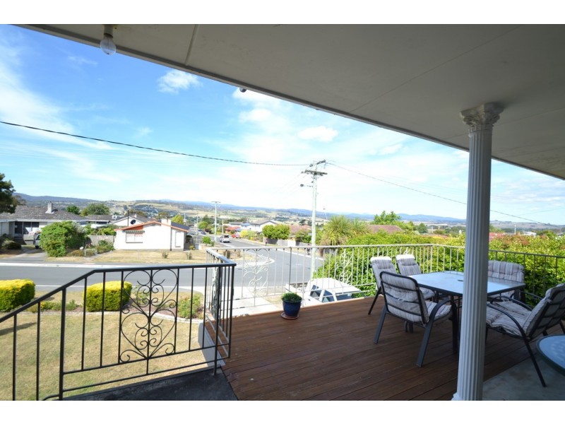 17 Charlton Street, Norwood TAS 7250