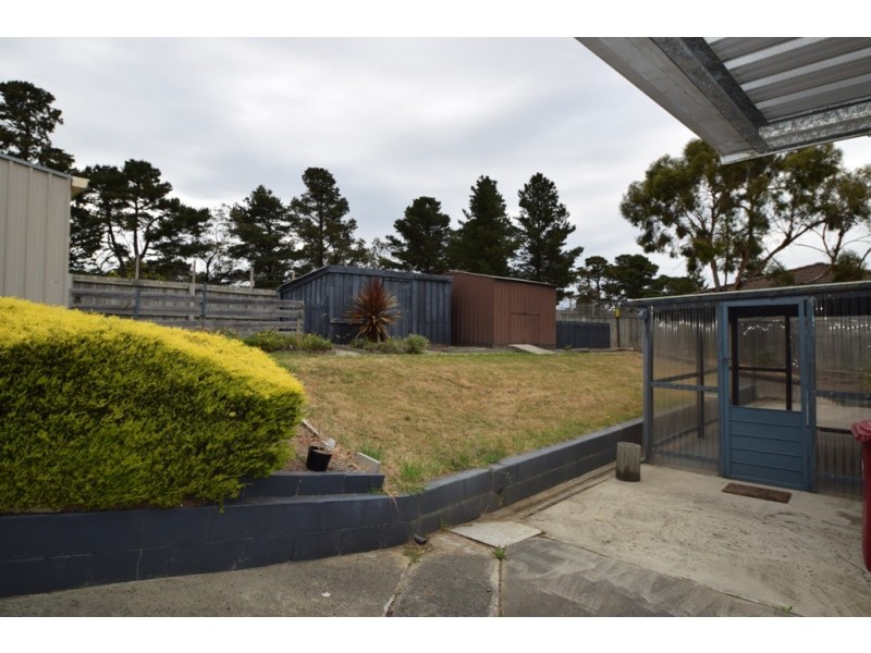 42 Parklands Parade, Newnham TAS 7248