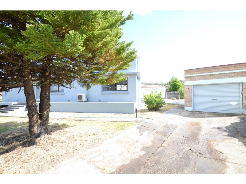 14 Freeland Crescent, Riverside TAS 7250
