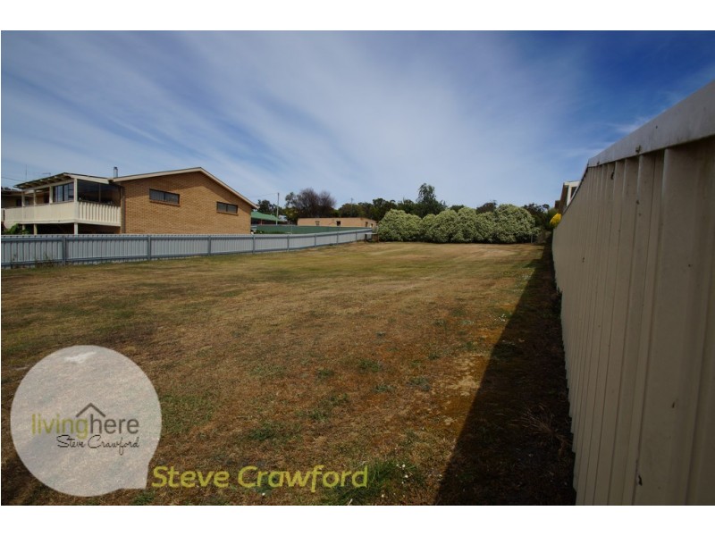 60 Emma Street, Bridport TAS 7262