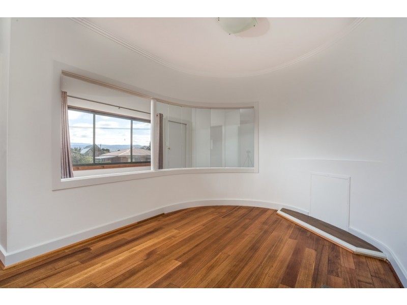14 Freeland Crescent, Riverside TAS 7250