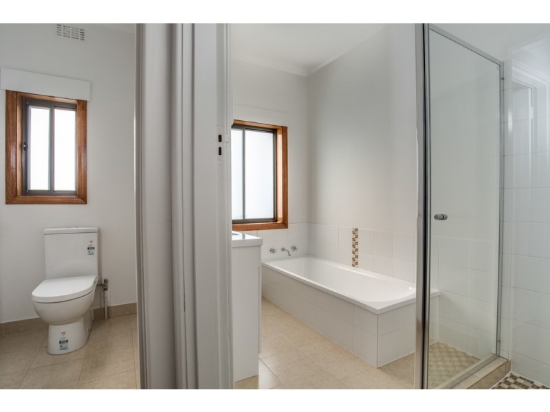 14 Freeland Crescent, Riverside TAS 7250