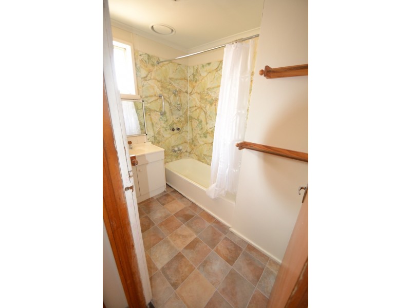 17 Waterloo Street, Ravenswood TAS 7250