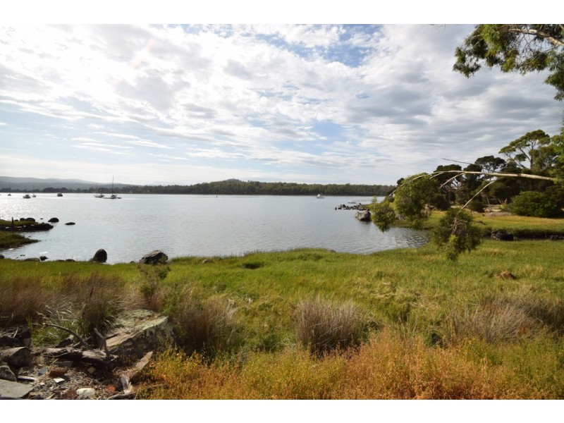 177 Gravelly Beach Road, Gravelly Beach TAS 7276