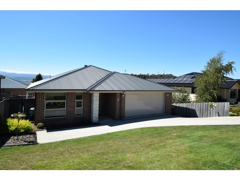 2/12 Assisi Avenue, Riverside TAS 7250