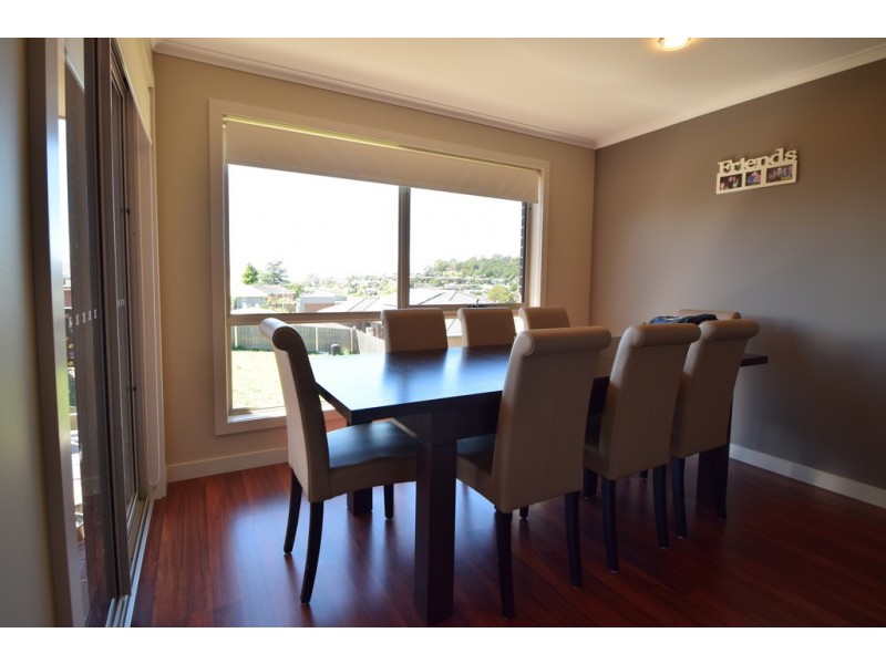 2/12 Assisi Avenue, Riverside TAS 7250