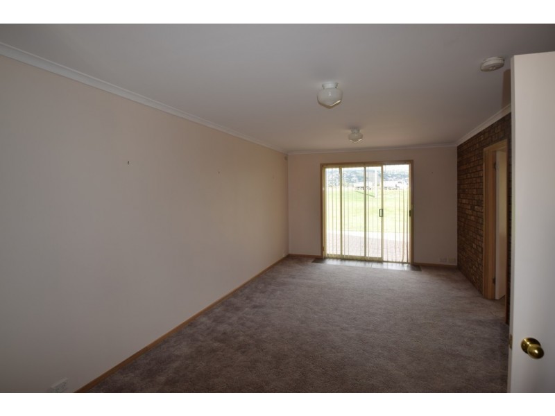2/22 Eddington Crescent, Invermay TAS 7248