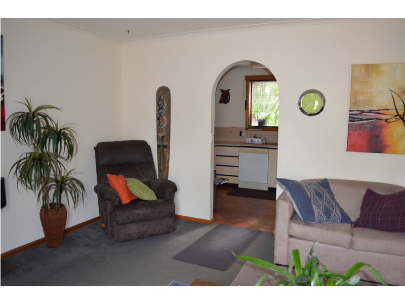 16 Station Road, St Leonards TAS 7250