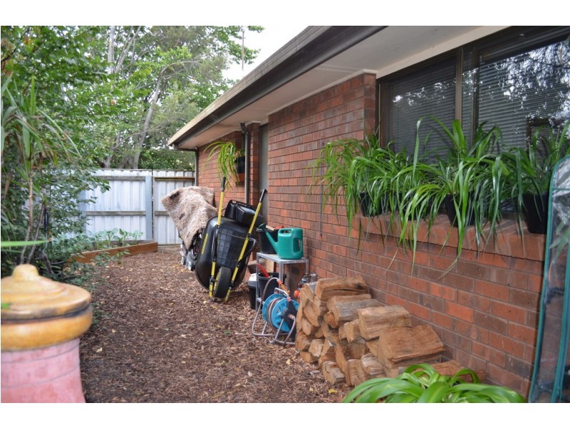 16 Station Road, St Leonards TAS 7250