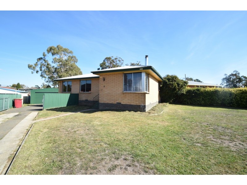 17 Waterloo Street, Ravenswood TAS 7250
