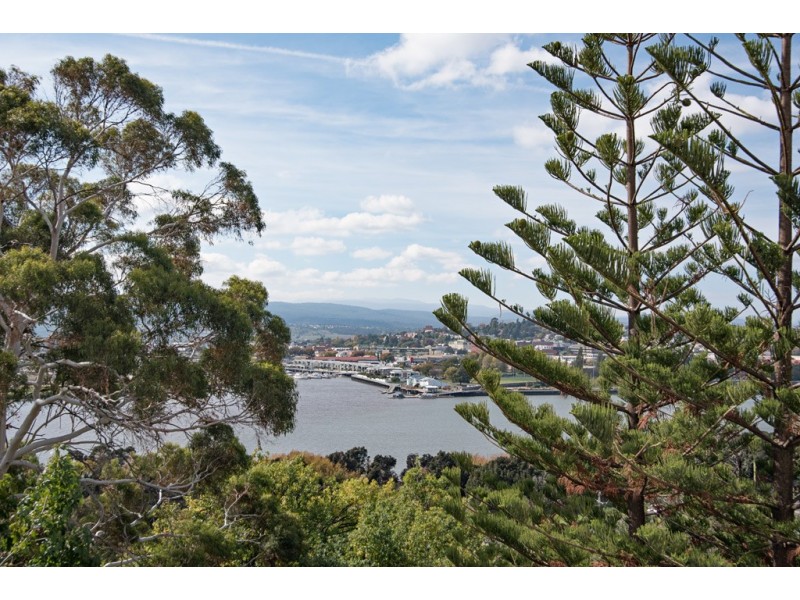 34 Trevallyn Road, Trevallyn TAS 7250