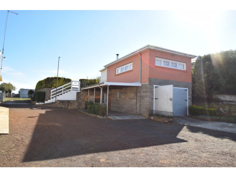 13 Glenelg Street, Campbell Town TAS 7210