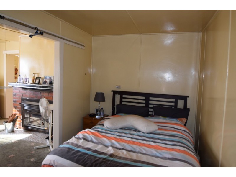 13 Glenelg Street, Campbell Town TAS 7210