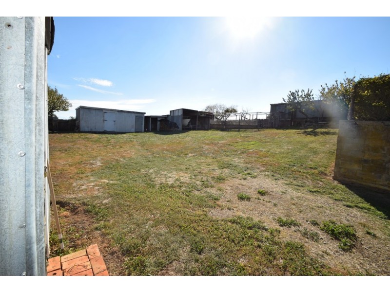 13 Glenelg Street, Campbell Town TAS 7210