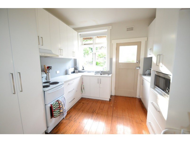 12 Bowen Avenue, Trevallyn TAS 7250