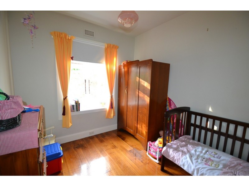 12 Bowen Avenue, Trevallyn TAS 7250