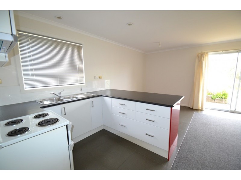 3/3 Craig Street, Waverley TAS 7250