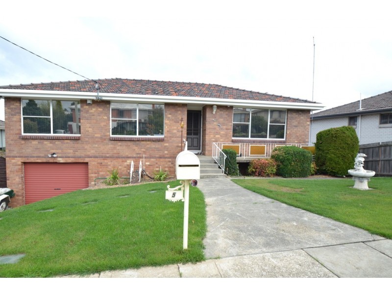 5 Julie Crescent, Newnham TAS 7248