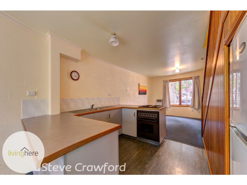 17/15 Alanvale Road, Newnham TAS 7248