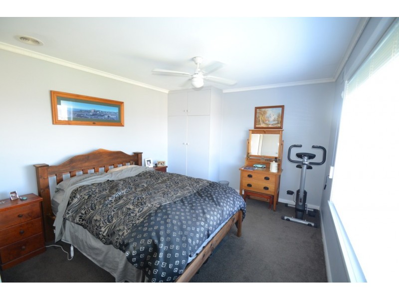 15 Cromwell Street, Ravenswood TAS 7250