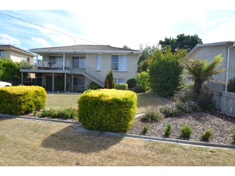 17 Charlton Street, Norwood TAS 7250