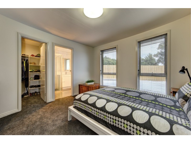 2/20 Fairway Crescent, Riverside TAS 7250