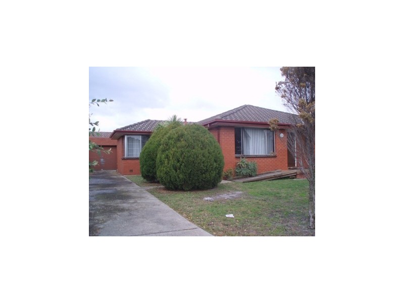 69 Bloomfield Road, Noble Park VIC 3174