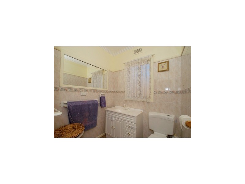 35 Nockolds Crescent, Noble Park VIC 3174