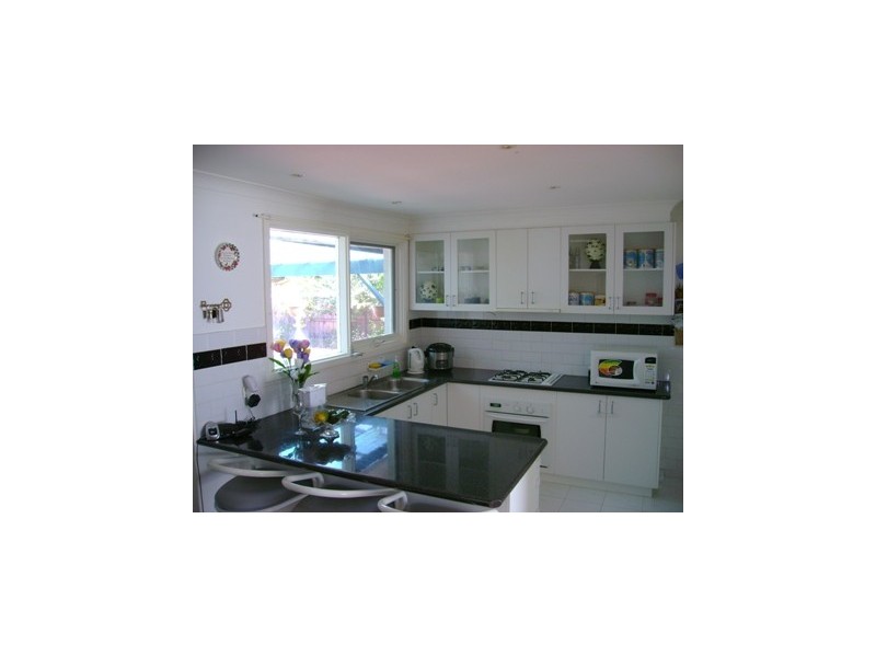 26 Glenwood Drive, Springvale South VIC 3172