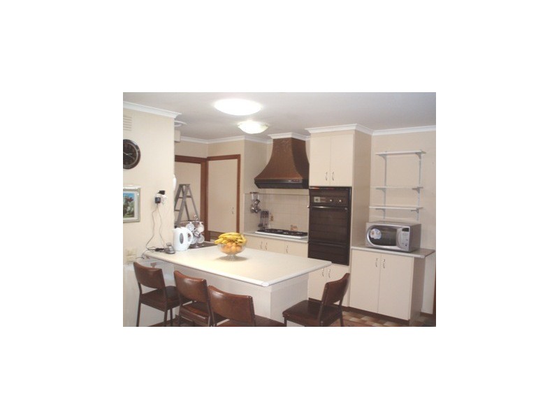 9 Fillmore Road, Dandenong North VIC 3175