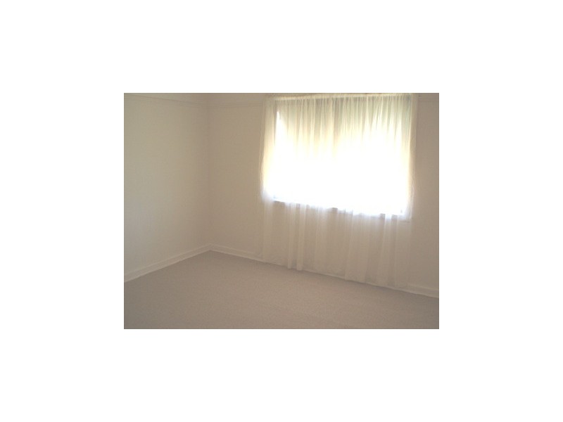 5 Woodward Street, Springvale South VIC 3172