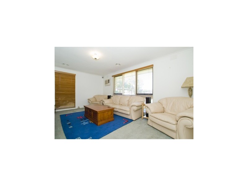 1 Aspen Court, Springvale South VIC 3172