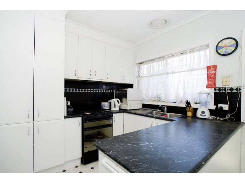 1A Ronald Avenue, Noble Park VIC 3174