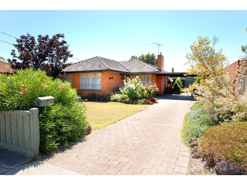 1 Rutherglen Street, Noble Park VIC 3174