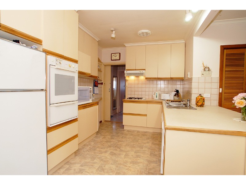 1 Rutherglen Street, Noble Park VIC 3174