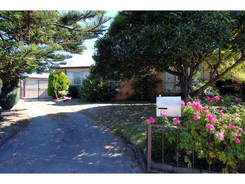 13 Koval Court, Springvale South VIC 3172