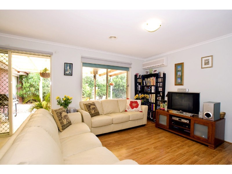 18 Domain Drive, Berwick VIC 3806