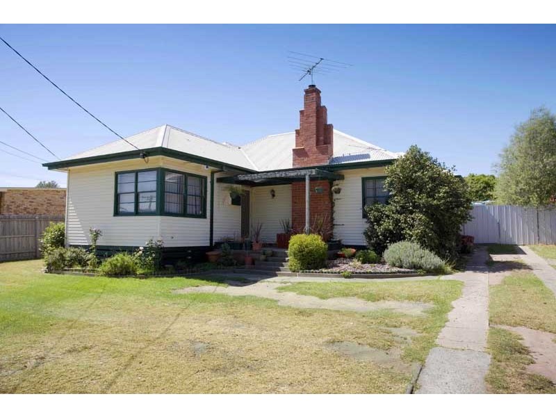 37 Ellt Crescent, Noble Park VIC 3174