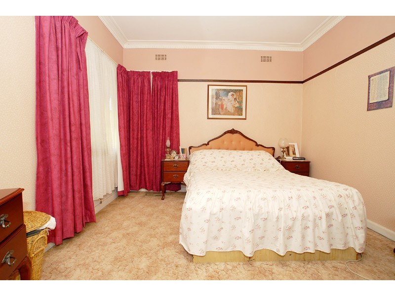 15 Stephenson Street, Springvale VIC 3171