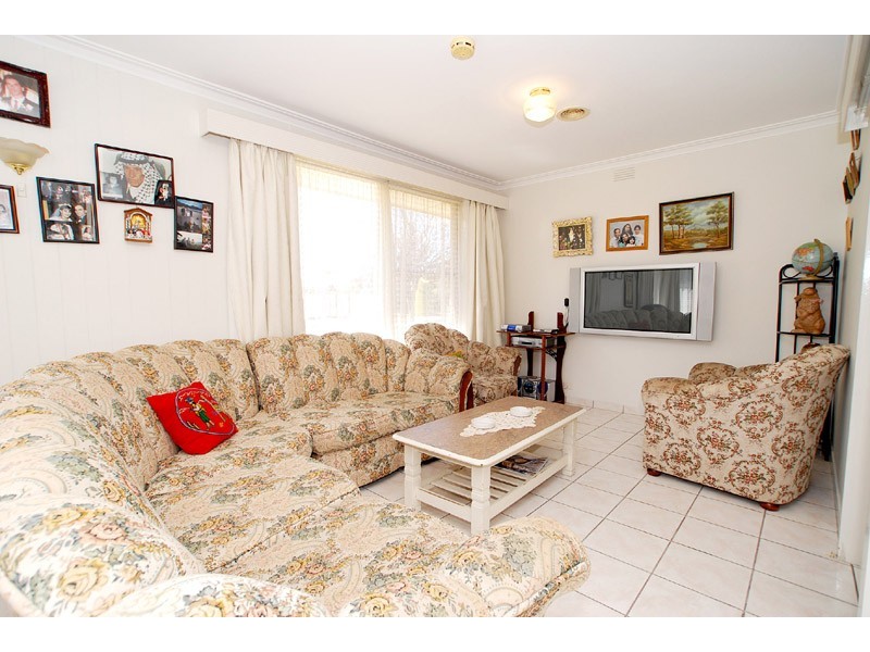36 Kurringgai Crescent, Noble Park VIC 3174