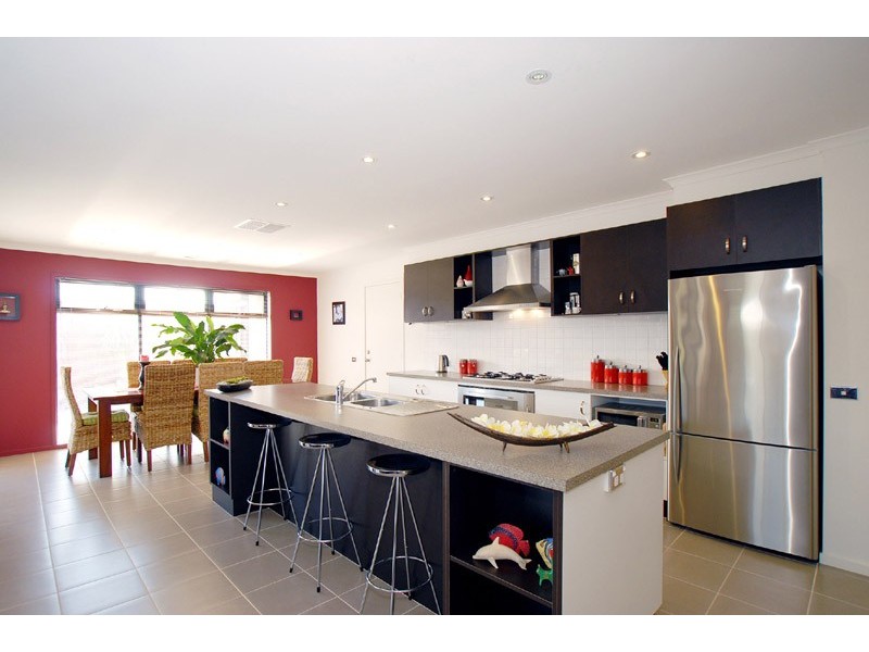 1 Greenfield Court, Cranbourne North VIC 3977