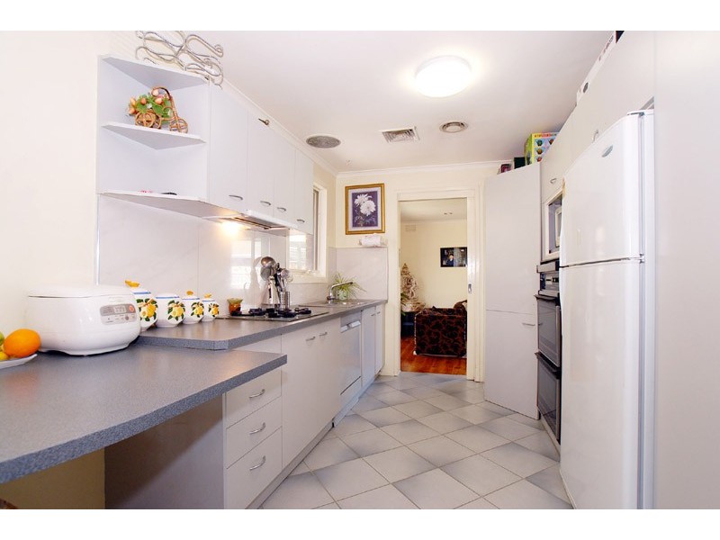 32 Birrong Avenue, Noble Park VIC 3174