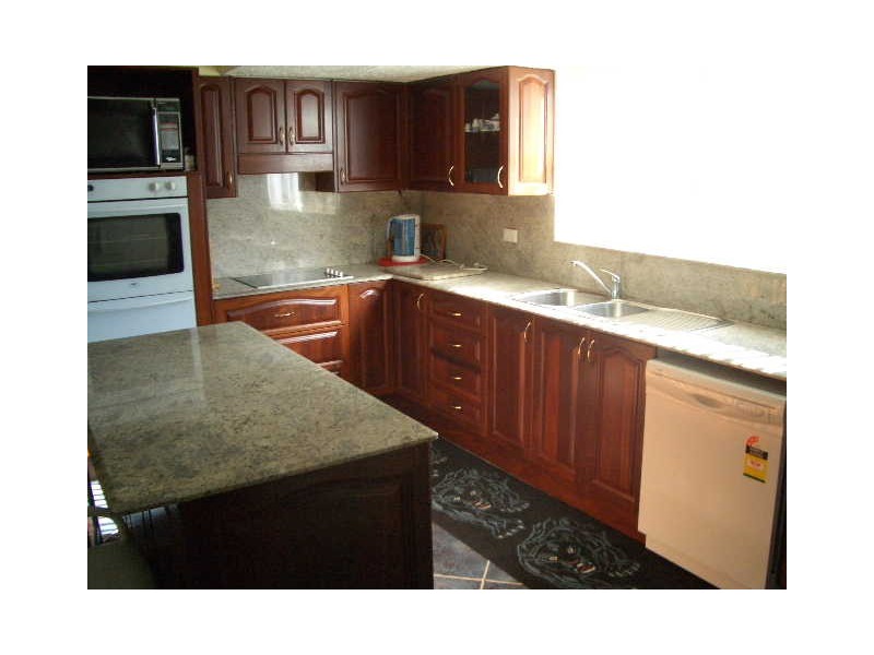 11 Woodland Grove, Wauchope NSW 2446