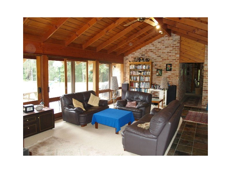 330 Lake Innes Drive, Wauchope NSW 2446