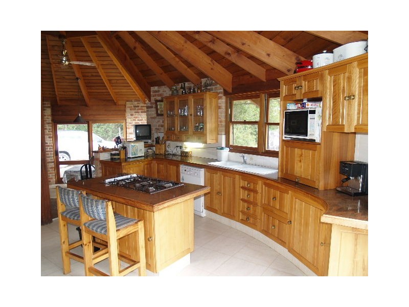 330 Lake Innes Drive, Wauchope NSW 2446