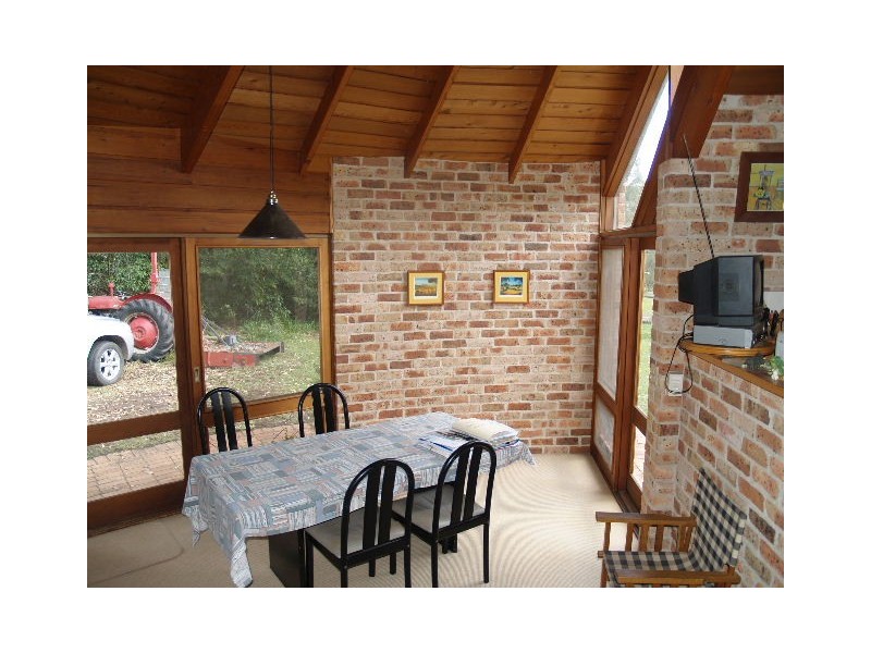 330 Lake Innes Drive, Wauchope NSW 2446